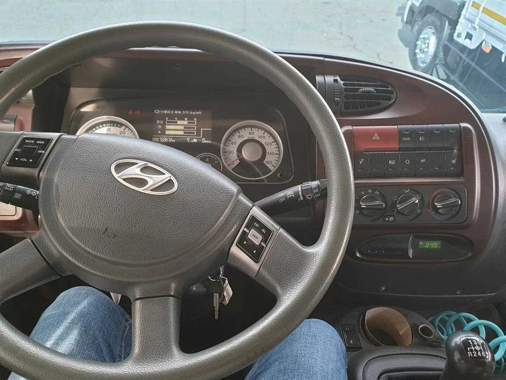 현대 4.5톤 후축 셀프로더 2008년식 주행 768,599km 중고 화물차 상세 이미지 16