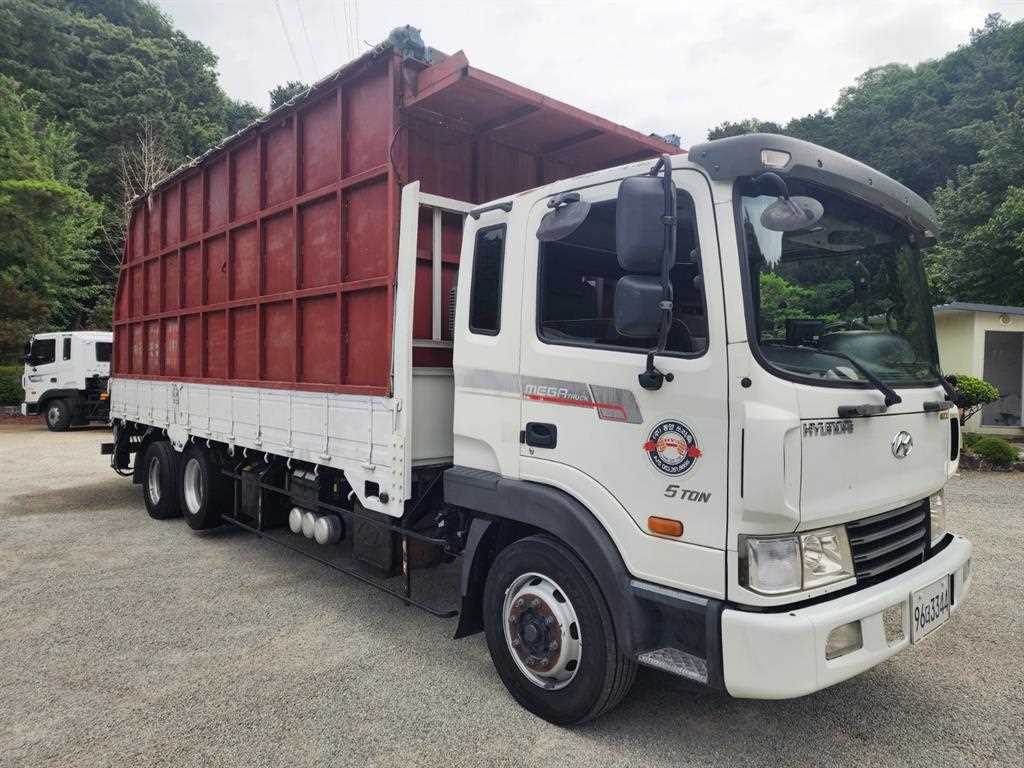 현대 메가트럭 5톤 히아브1200 집게차 2015년식 주행 267,668km 중고 화물차 대표 이미지