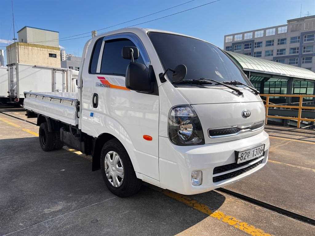 기아 봉고3 1톤 카고 킹캡 초장축 2018년식 주행 238,701km 중고 화물차 상세 이미지 3