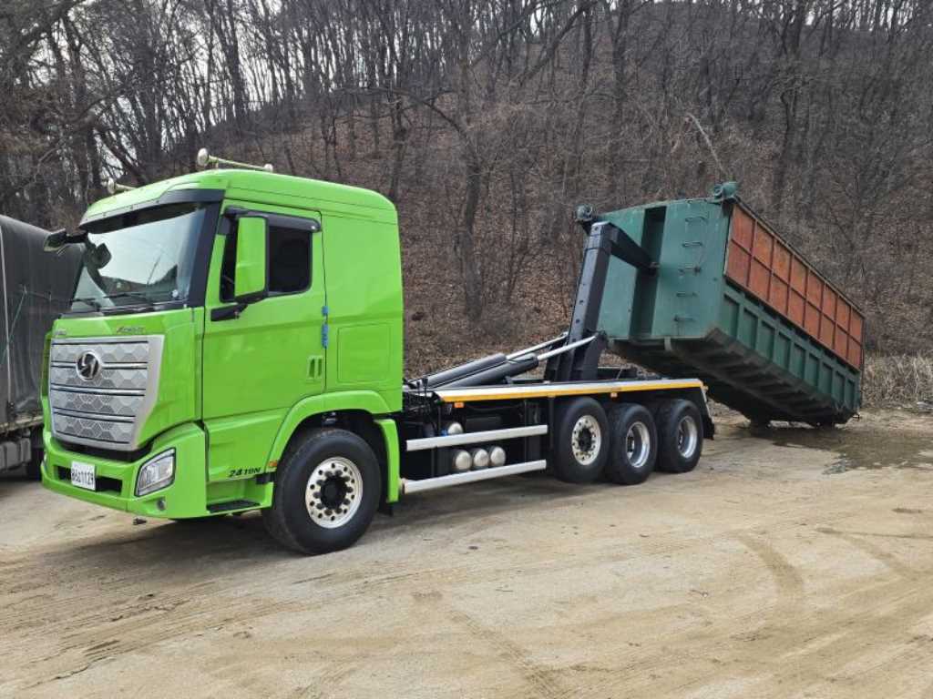 현대 트라고 24톤 원쓰리 프리미엄 암롤트럭 2020년식 주행 83,904km 중고 화물차 상세 이미지 8