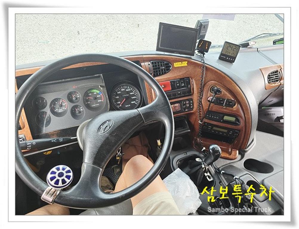현대 16톤 스텐탱크 살수차 2002년형 주행 803,348km 중고 화물차 상세 이미지 11