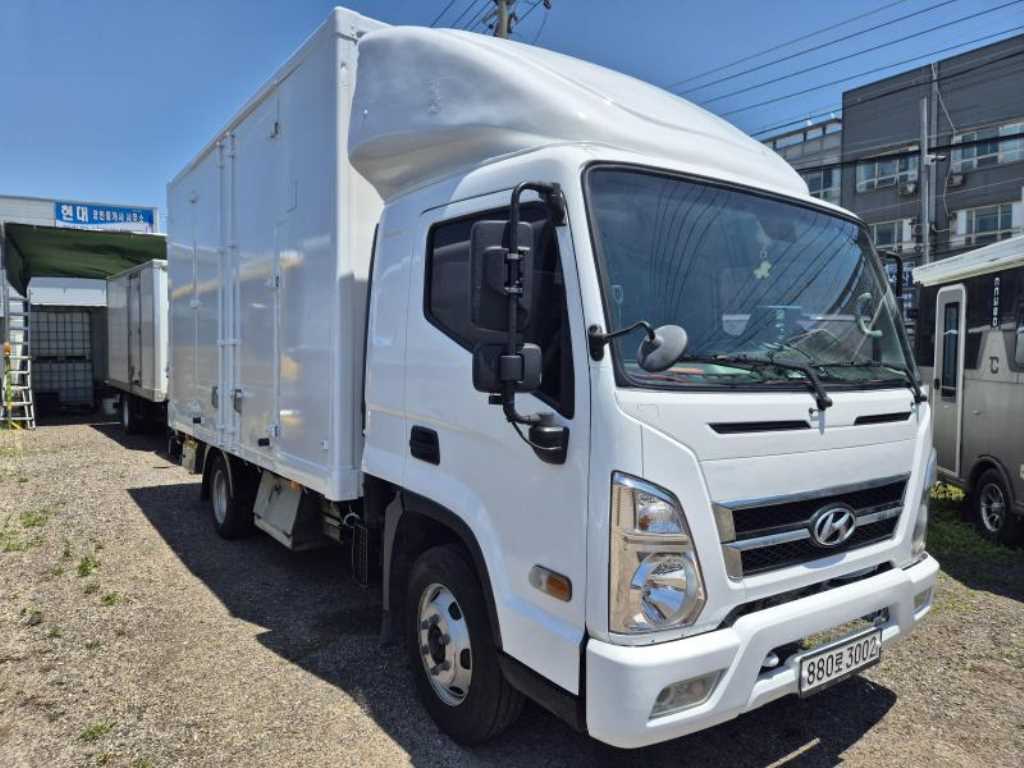 2.5톤 익스하이 내장탑 파워게이트 2020년식 주행 301,782km 중고 화물차 익스탑 대표 이미지