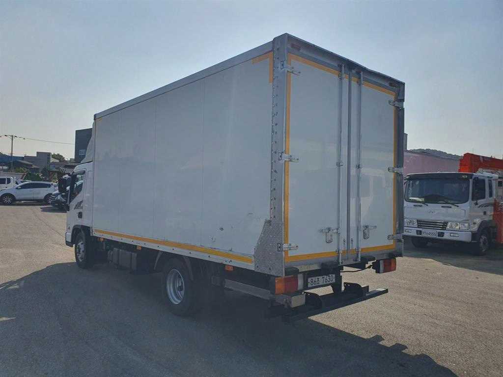 3.5톤 냉동탑 2017년식 주행 438,275km 중고 화물차 상세 이미지 6