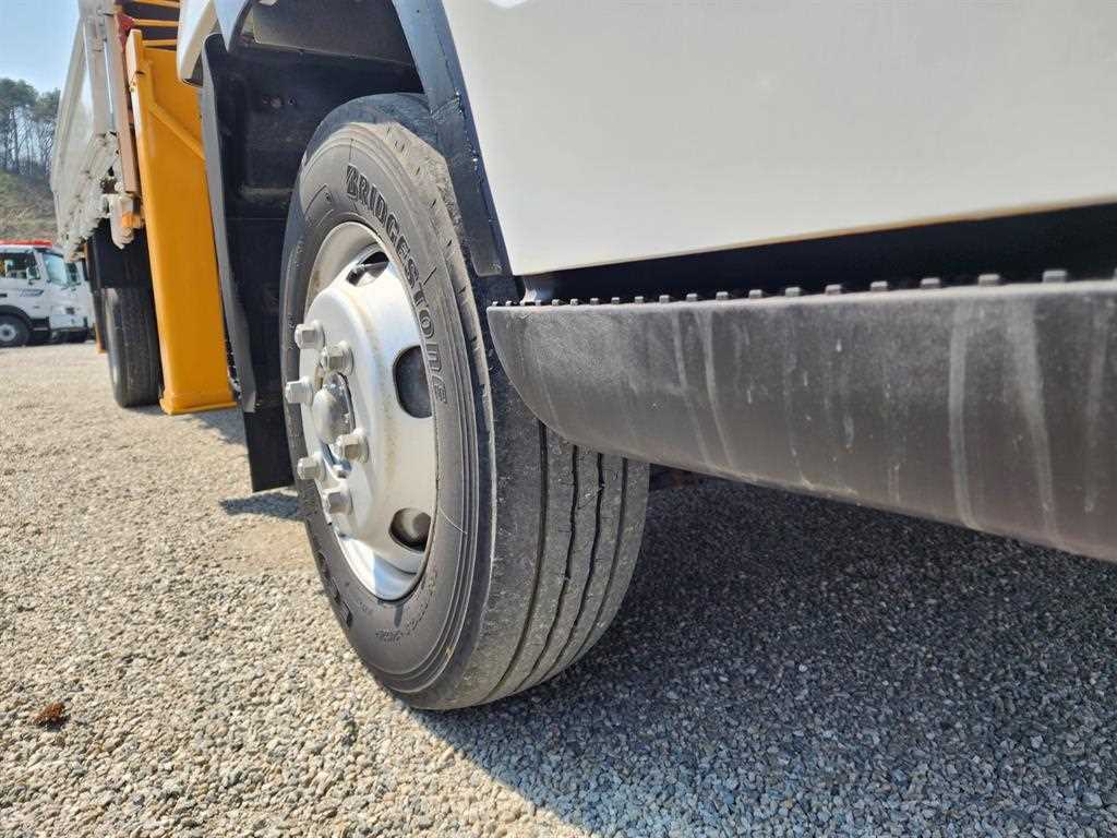 현대 올뉴마이티 3.5톤 수산325 카고크레인 2018년식 주행 227,303km 중고 화물차 상세 이미지 9
