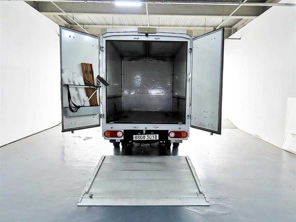 현대 포터2 1톤 슈퍼캡 초장축 윙바디 파워게이트 2021년형 주행 200,231km 중고 화물차 상세 이미지 15