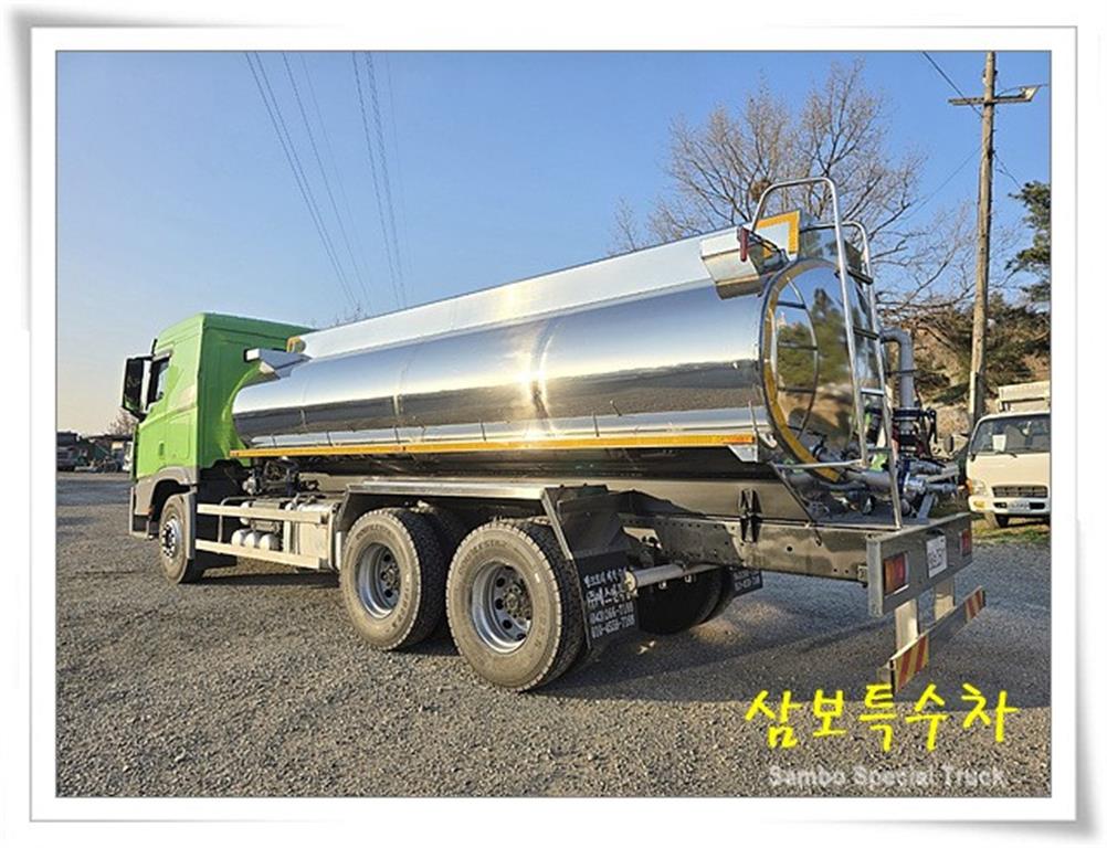 현대 엑시언트 16톤 스텐 고압 살수차 2017년식 중고 화물차 2017-12 주행 238,770km 상세 이미지 17