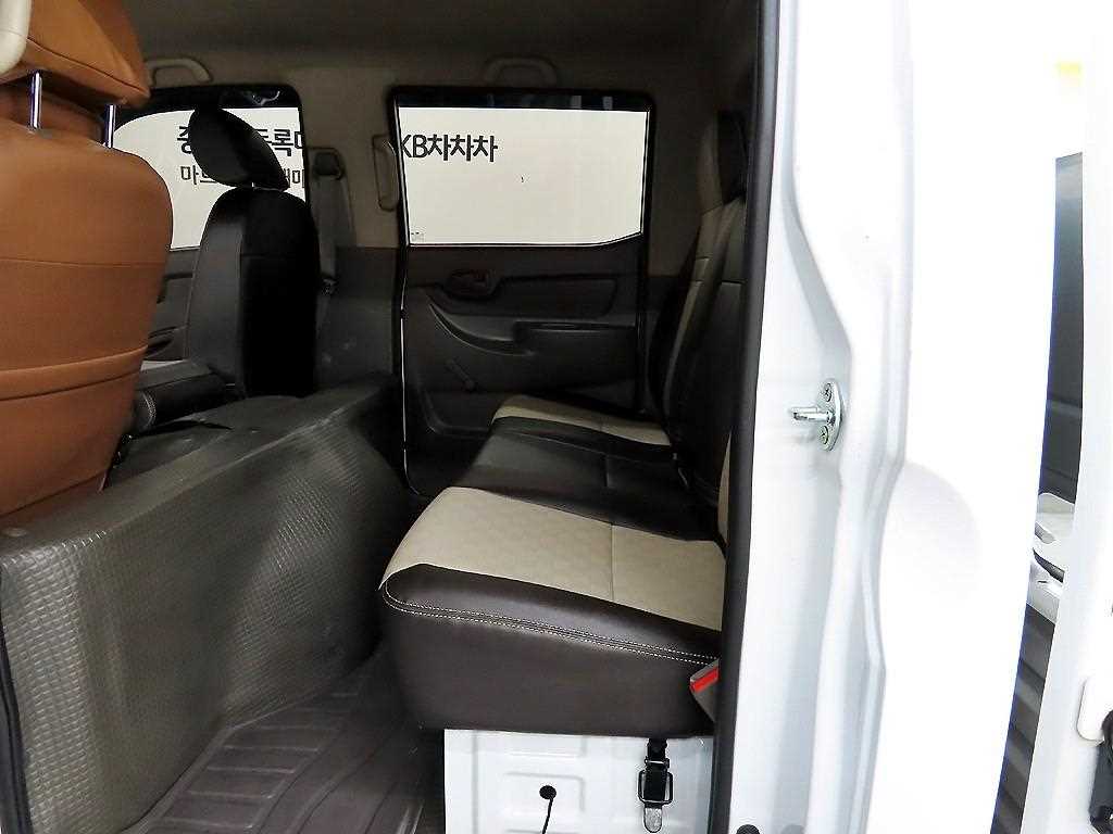 현대 포터2 1톤 더블캡 초장축 파워게이트 2023년형 주행 121,353km 중고 화물차 카고 상세 이미지 6