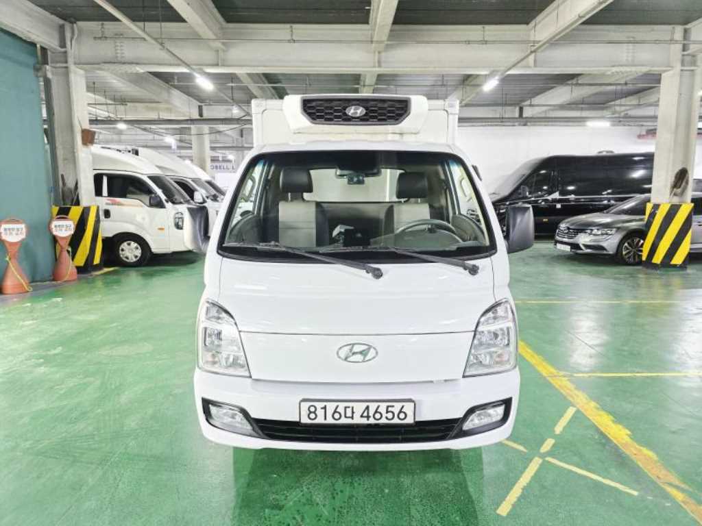 현대 포터2 1톤 냉동탑 2022년식 주행 133,306km 중고 화물차 상세 이미지 3