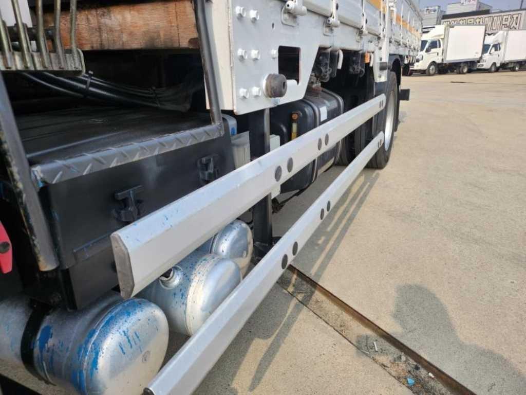 광림 2307 5톤 카고크레인 2022년식 주행 55,997km 중고 화물차 상세 이미지 11