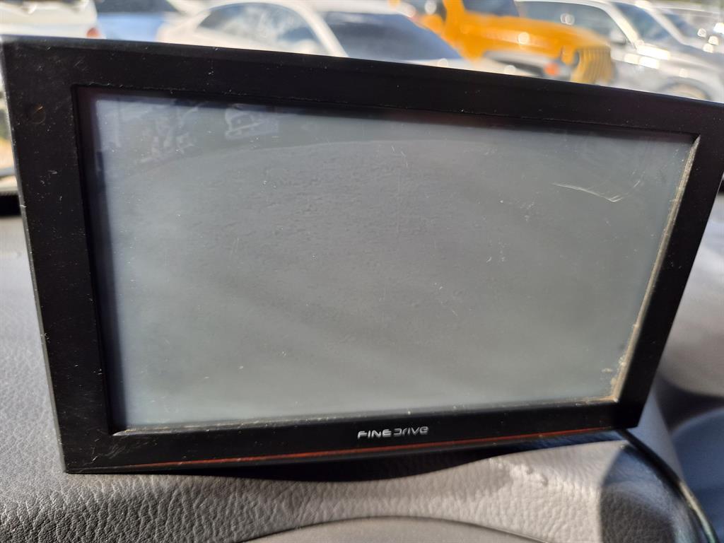 2014년식 주행 14,416km 기아 봉고3 1톤 동해 950L 바가지차 중고 화물차 상세 이미지 11