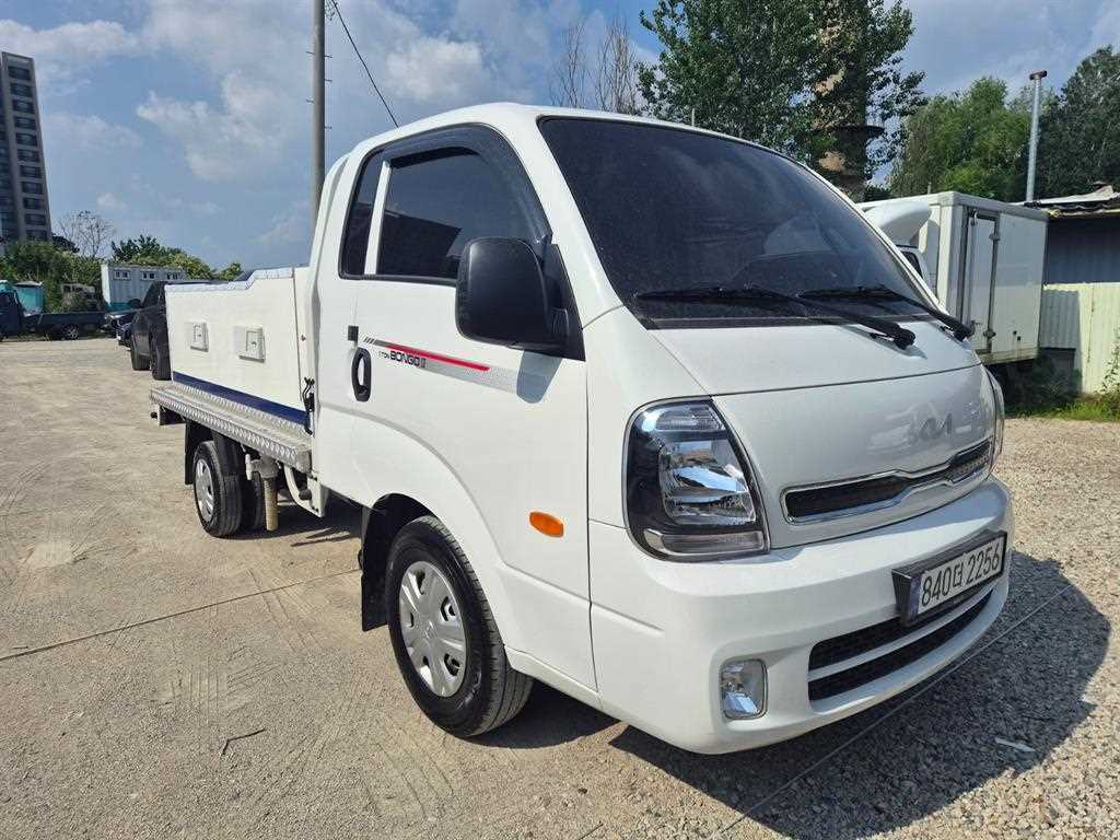 기아 봉고3 1톤 LPG 활어차 2024년식 주행 22,165km 중고 화물차 상세 이미지 3