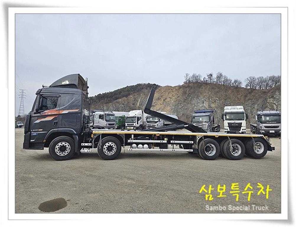 현대 엑시언트 프로 25톤 암롤트럭 2023년형 주행 195,125km 중고 화물차 상세 이미지 4