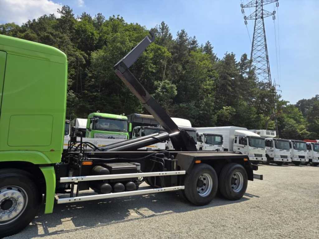 현대 트라고 16톤 암롤트럭 2015년식 주행 158,903km 중고 화물차 상세 이미지 13