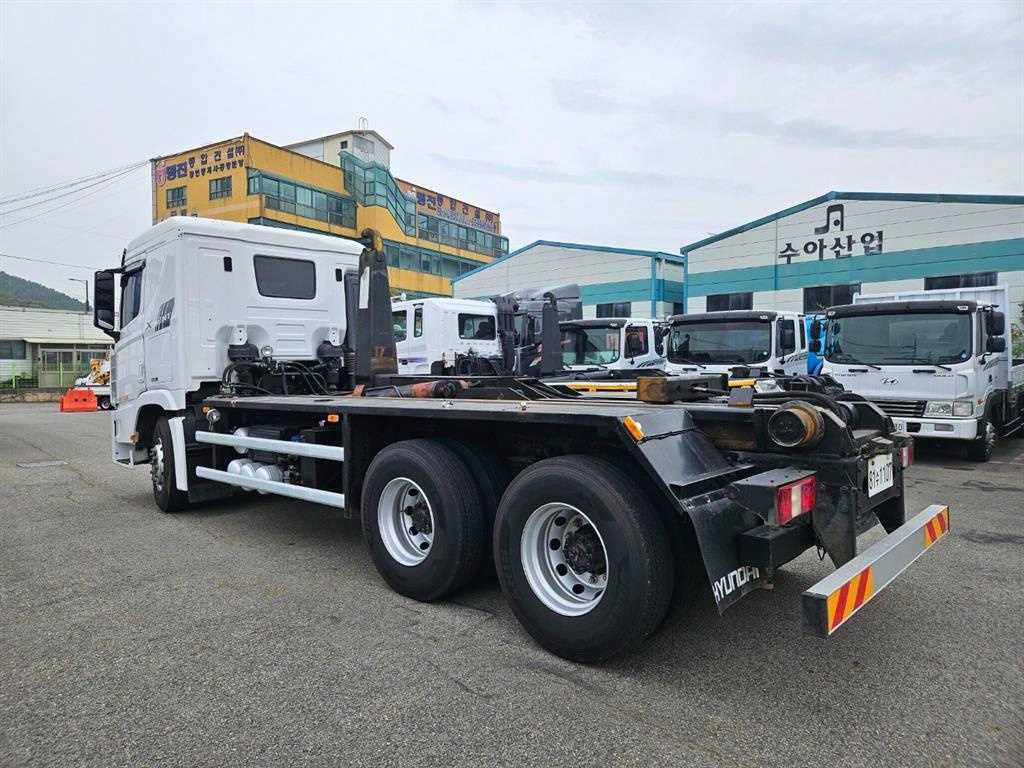 현대 엑시언트 16톤 1×2 정품 암롤트럭 2019년형 주행 251,598km 중고 화물차 상세 이미지 8