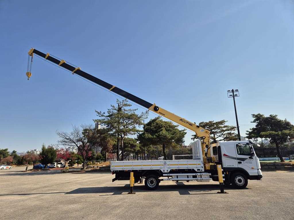 5톤 수산746 카고크레인 2021년식 주행 27,510km 중고 화물차 상세 이미지 9