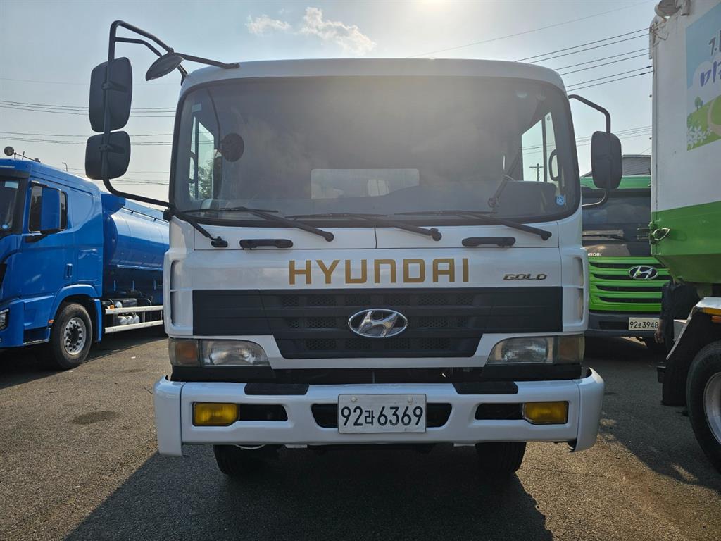 현대 8톤 덤프트럭 2002년식 주행 50,000km 중고 화물차 상세 이미지 2