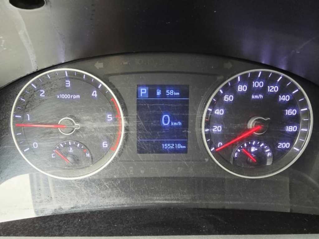 기아 더뉴봉고3 1톤 카고 초장축 킹캡 2020년식 주행 155,130km 중고 트럭 상세 이미지 12