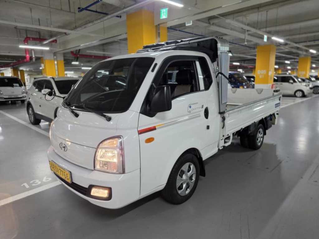 현대 포터2 1톤 파워게이트 슈퍼캡 초장축 2020년식 주행 118,532km 중고 화물차 카고 상세 이미지 2