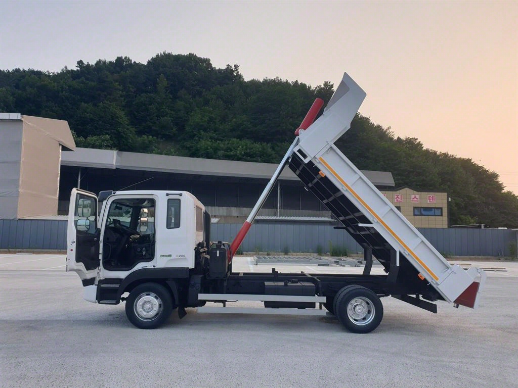 현대 5톤 저상 덤프 2018년식 주행 153,616km 중고 화물차 상세 이미지 12