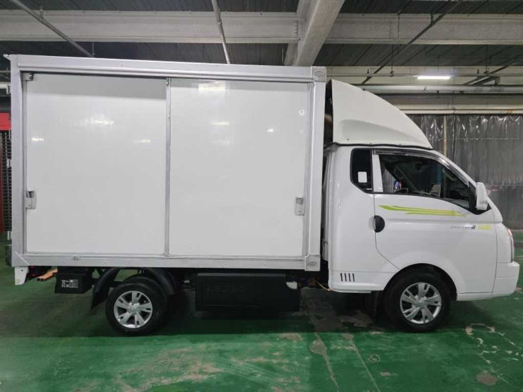 현대 포터2 EV 1톤 하이내장탑 2023년식 주행 28,763km 중고 화물차 상세 이미지 6