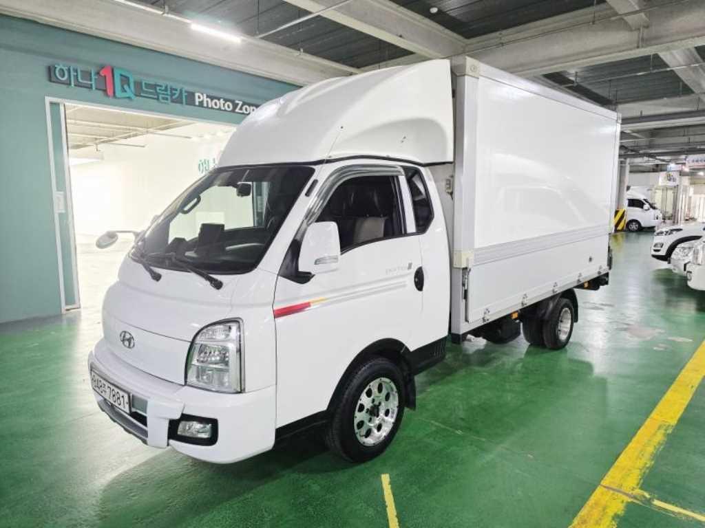 현대 포터2 1.3톤 롱바디 전동식 윙바디 2023년식 주행 215,899km 중고 화물차 상세 이미지 4