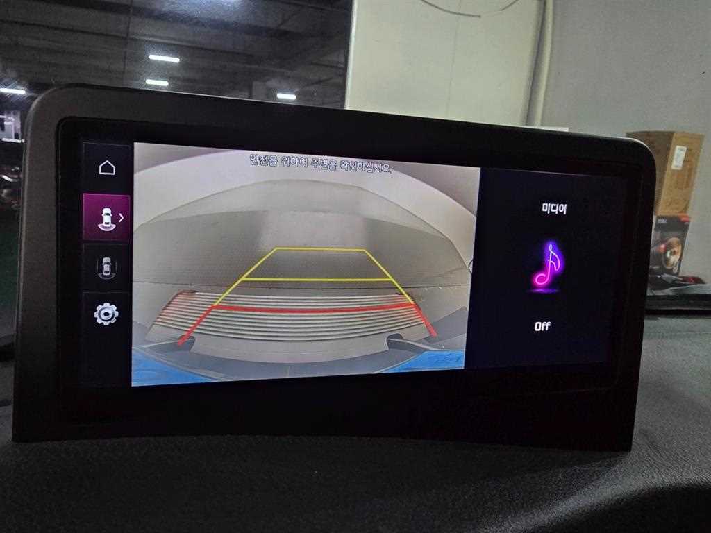 기아 봉고3 1톤 무사고 EV 하이내장탑 중고 화물차 2022 주행 123,908km 상세 이미지 13