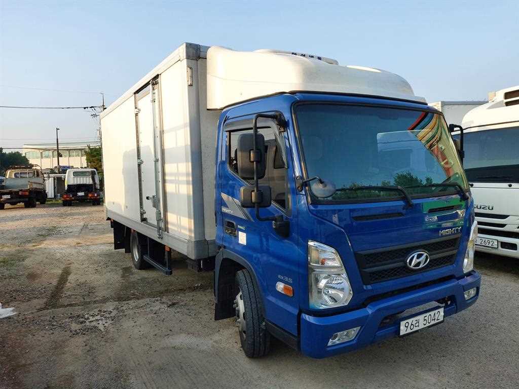 현대 올뉴마이티 3.5톤 냉동탑 2017년식 주행 186,000km 중고 화물차 대표 이미지