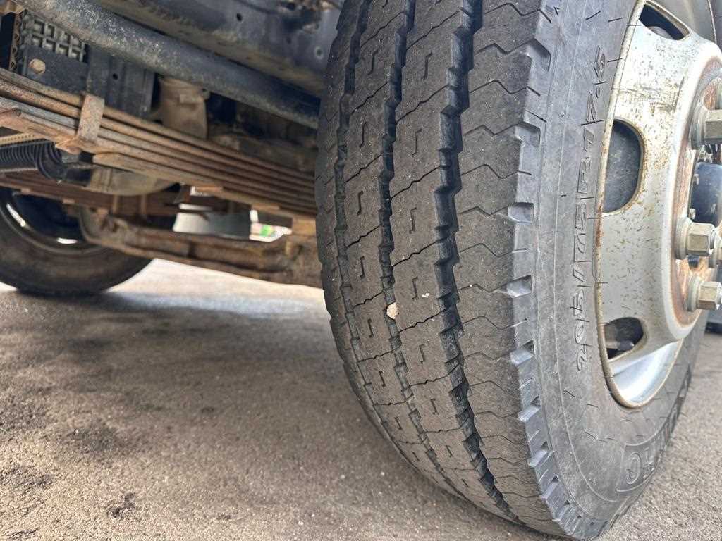 3.5톤 홈로리 탱크로리 2023년식 주행 196,442km 중고 화물차 홈/탱크로리 상세 이미지 9