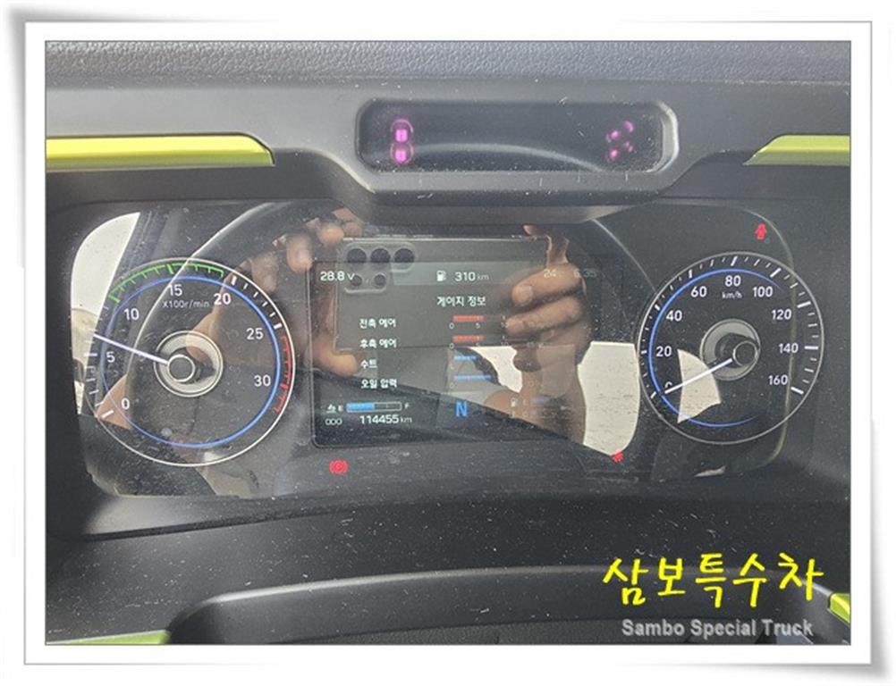 현대 파비스 6.5톤 암롤트럭 2022년식 중고 화물차 2022-06 주행 114,455km 상세 이미지 4
