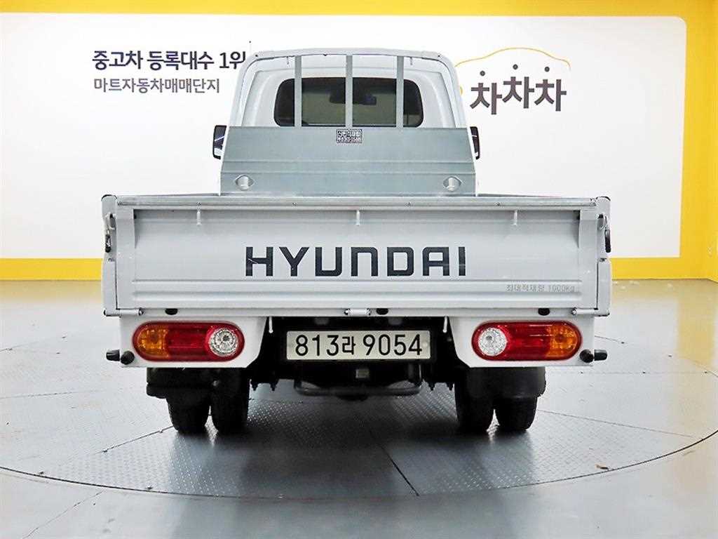 현대 포터2 1톤 카고 오토 2023년형 주행 82,527km 중고 트럭 상세 이미지 3