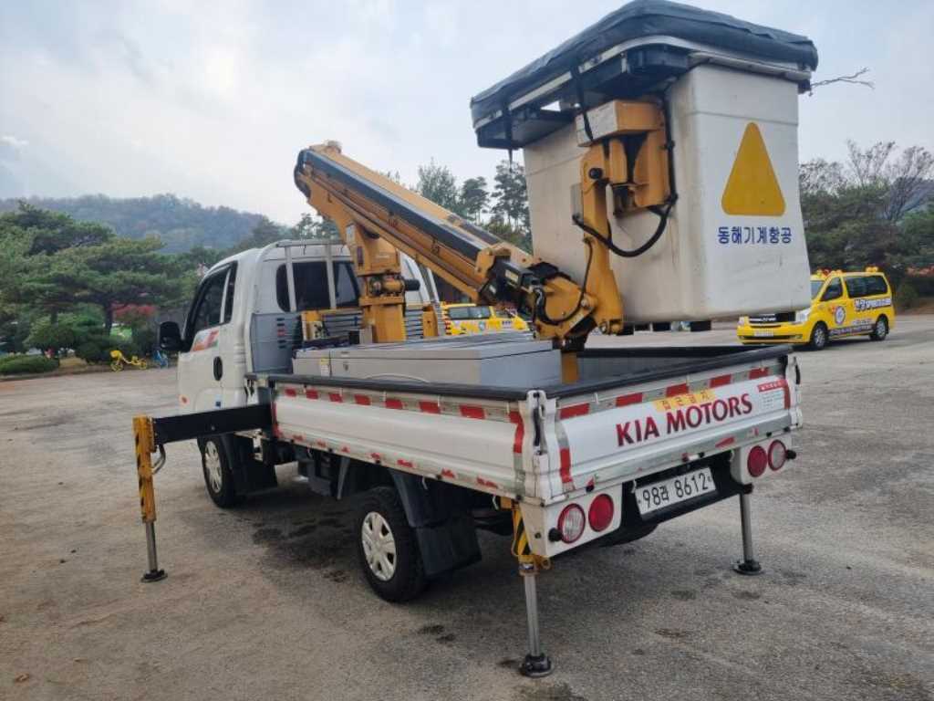 기아 봉고3 1톤 동해1200 바가지차 2019년식 주행 133,629km 중고 화물차 상세 이미지 7