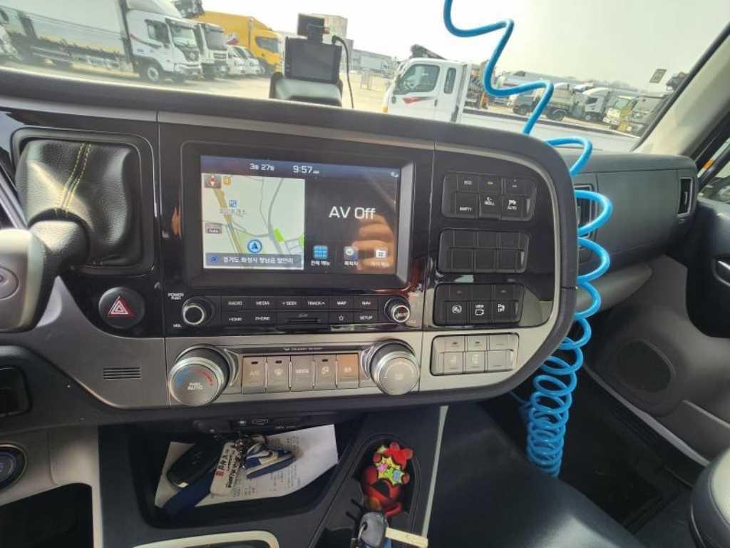 광림 2307 5톤 카고크레인 2022년식 주행 55,997km 중고 화물차 상세 이미지 19
