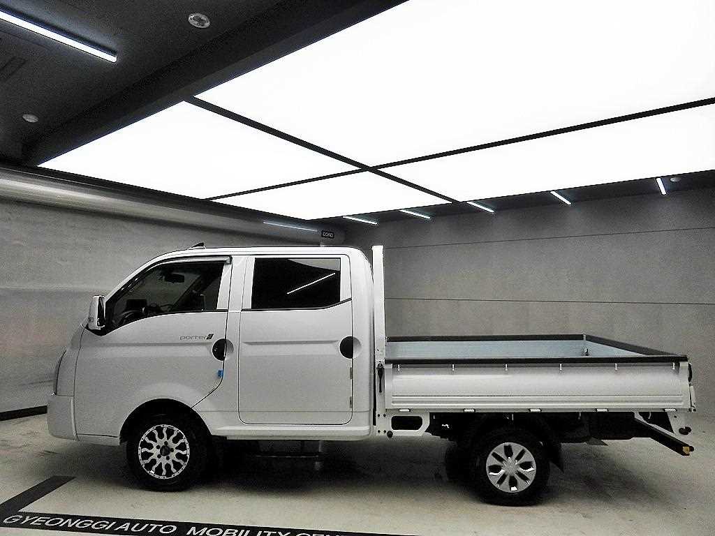 현대 포터2 1톤 카고 더블캡 초장축 2024년식 주행 10,973km 중고 화물차 상세 이미지 4