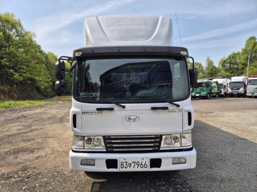 현대 메가트럭 5톤 익스탑 2013년식 주행 47,545km 중고 화물차 상세 이미지 2