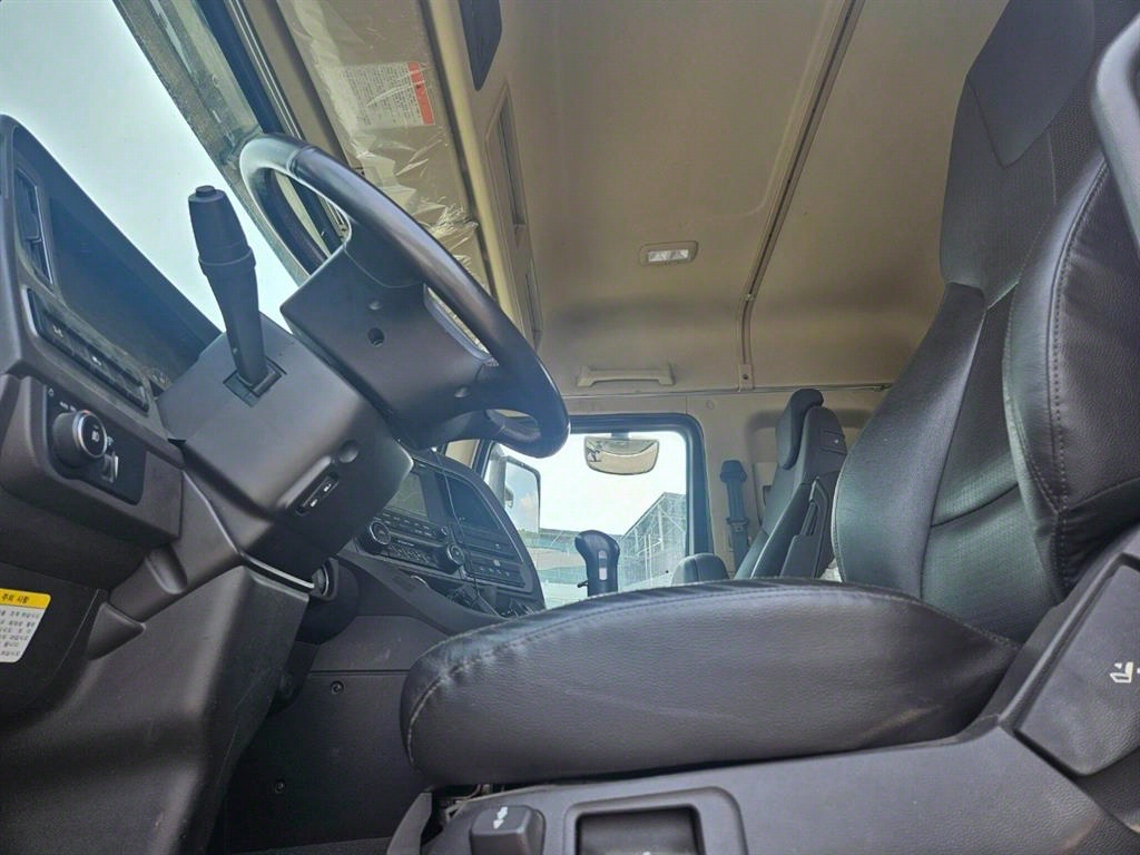 현대 엑시언트 16톤 15,200L 살수차 2015년식 주행 73,874km 중고 화물차 상세 이미지 13