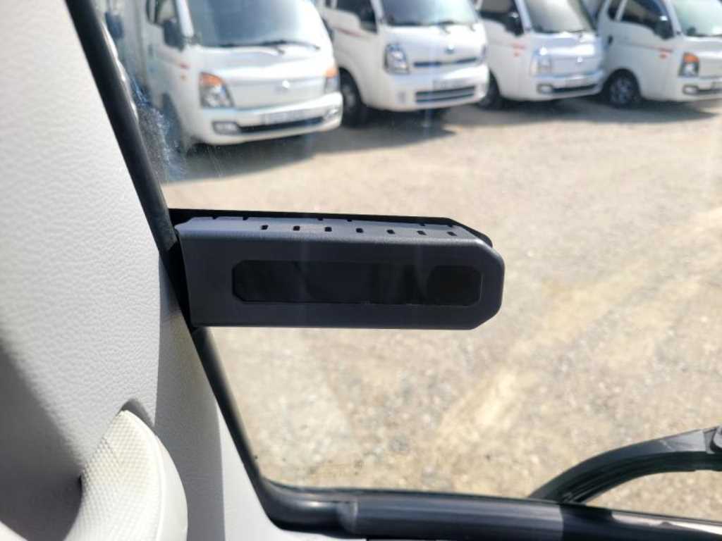 현대 중대형화물 익스탑 2.5톤 2023년식 주행 146,740km 중고 화물차 상세 이미지 11