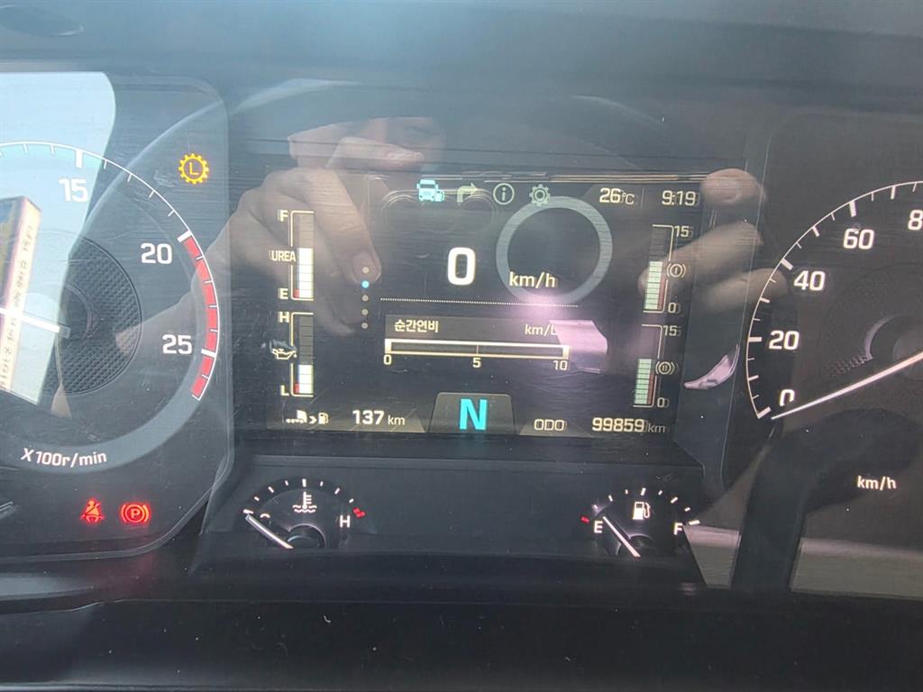 현대 0리터 스텐 살수차 2019년식 주행 99,588km 중고 화물차 11톤 상세 이미지 14