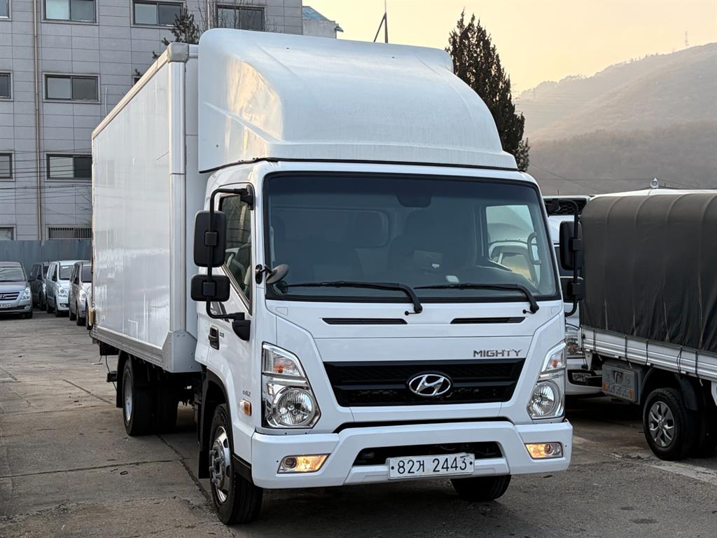 2018년식 주행 377,930km 현대 올뉴마이티 3.5톤 하이내장탑 파워게이트 중고 화물차 익스탑 상세 이미지 3