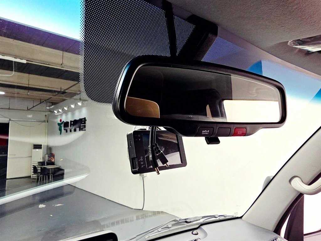 기아 봉고3 EV 1톤 하이내장탑 2022년식 주행 60,929km 중고 화물차 상세 이미지 13