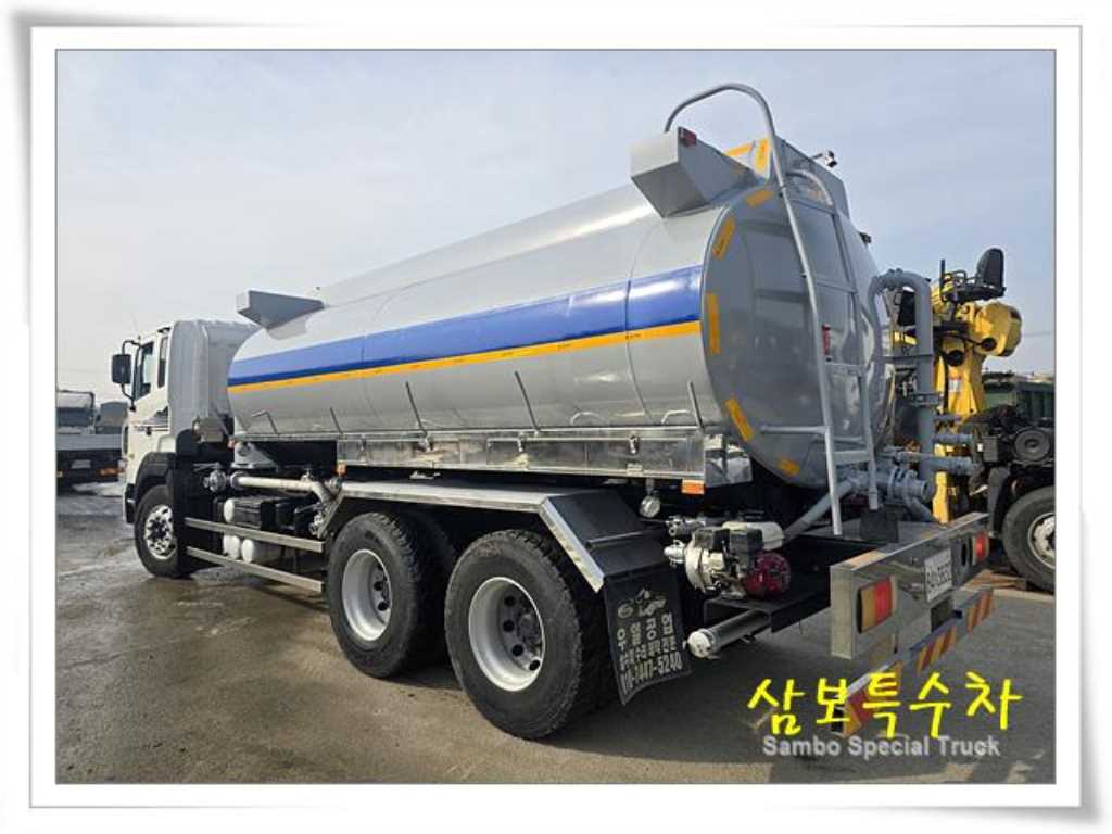 현대 16톤 고압 알루미늄탱크 살수차 2006년형 주행 772,756km 중고 화물차 상세 이미지 6