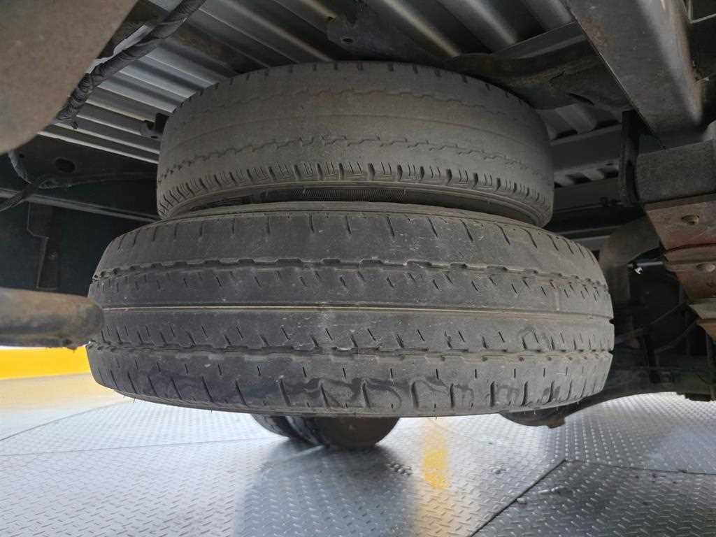 기아 봉고3 1톤 킹캡 초장축 카고 2016년형 주행 136,375km 중고 화물차 상세 이미지 15