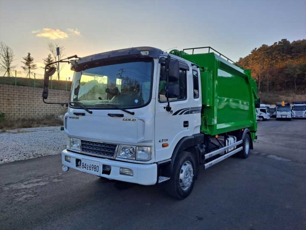 현대 메가트럭 5톤 압축진개차 2020년식 주행 50,000km 중고 화물차 상세 이미지 3