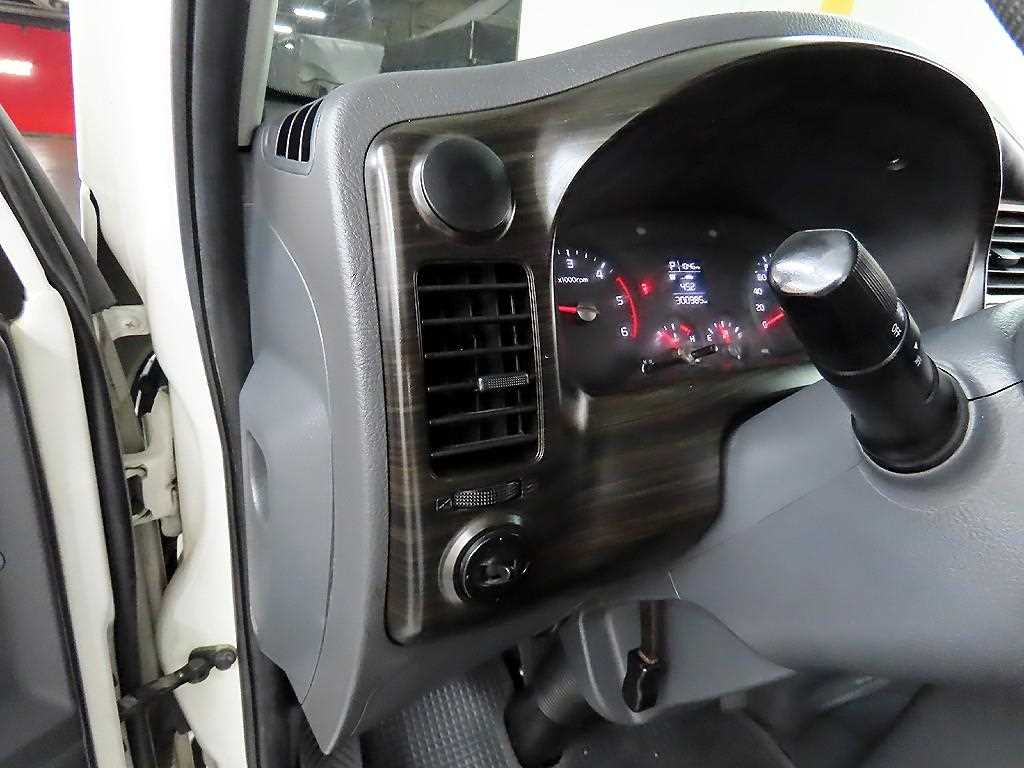 기아 봉고3 1톤 킹캡 초장축 카고 2017년식 주행 300,985km 중고 화물차 상세 이미지 11