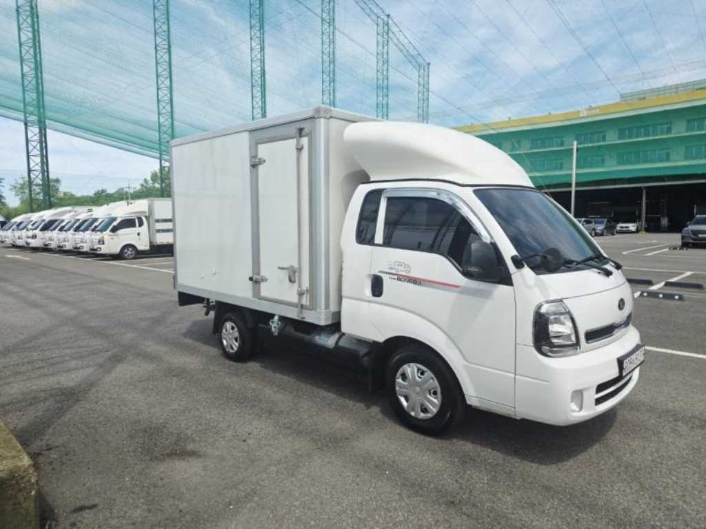 기아 더뉴봉고3 1톤 LPG 표준형 내장탑 중고 화물차 2020 주행 150,302km 상세 이미지 3