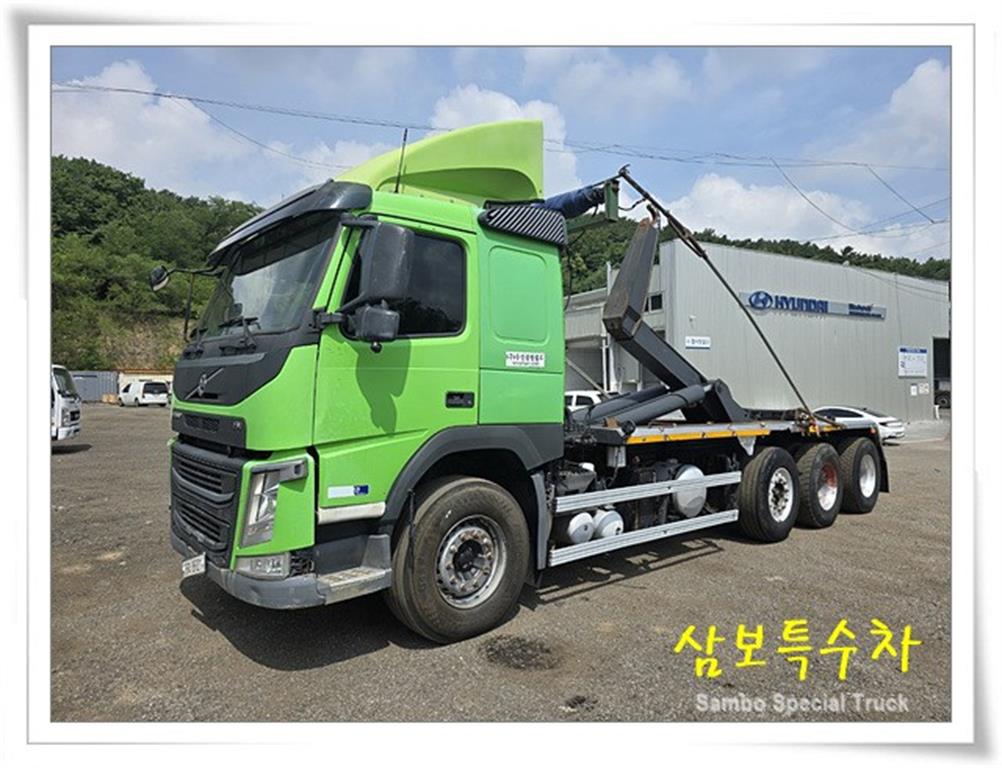 볼보 24톤 1+3축 암롤트럭 2018년식 중고 화물차 2018-01 주행 442,490km 대표 이미지