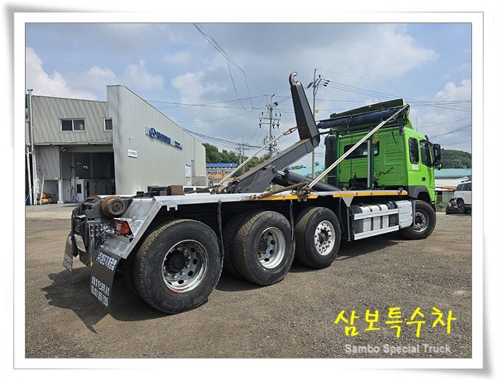 볼보 24톤 1+3축 암롤트럭 2018년식 중고 화물차 2018-01 주행 442,490km 상세 이미지 4
