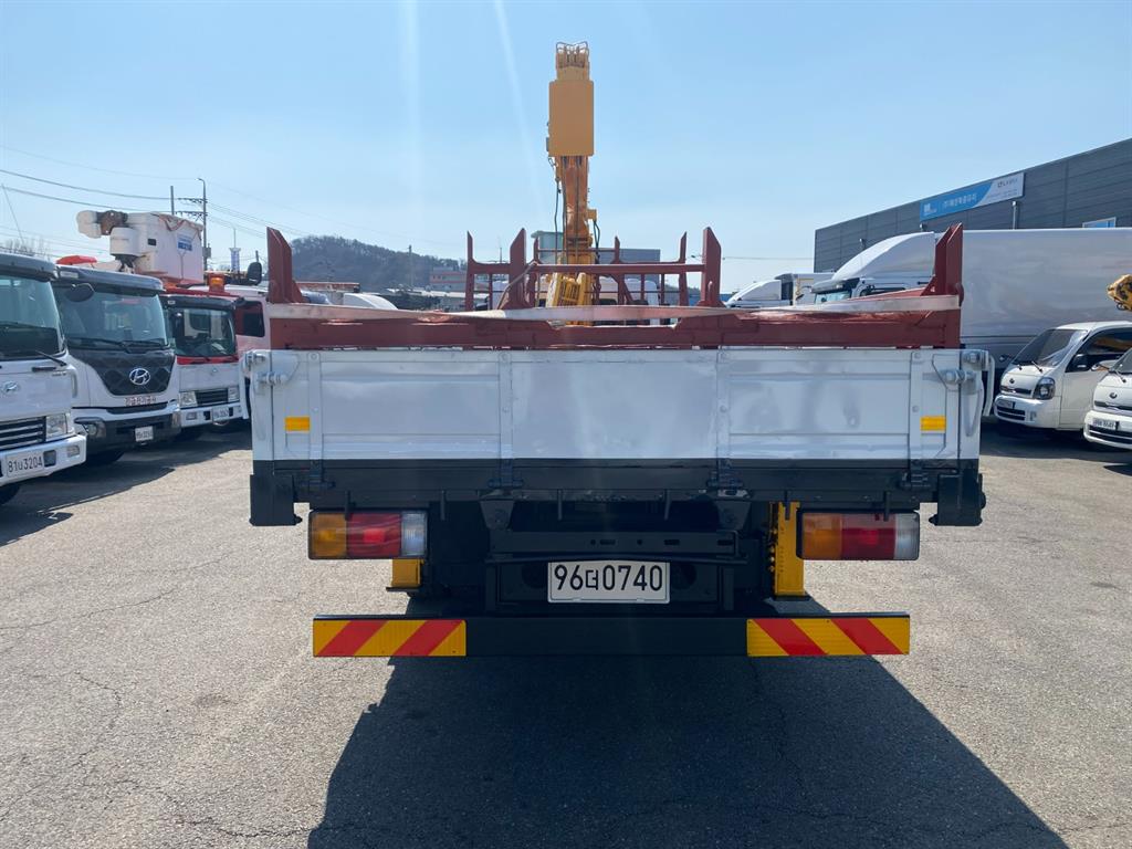 수산 746 5톤 카고크레인 2020년식 주행 33,494km 중고 화물차 상세 이미지 6