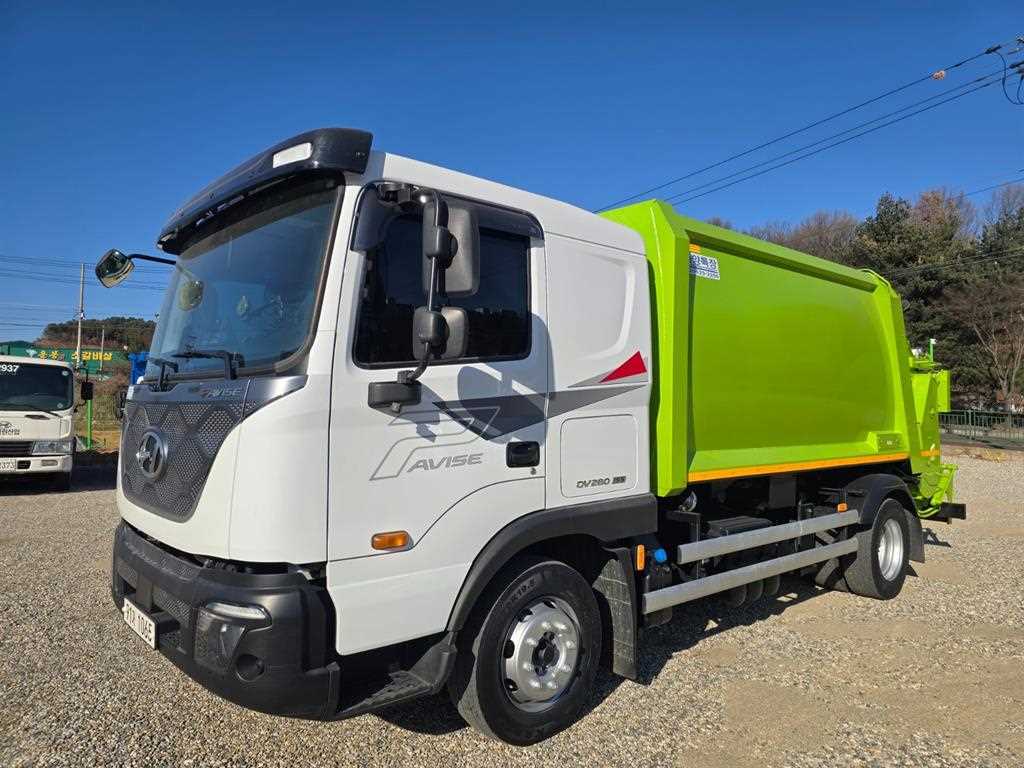 현대 파비스 5.5톤 압착진개차 2024년형 주행 57,964km 중고 화물차 대표 이미지