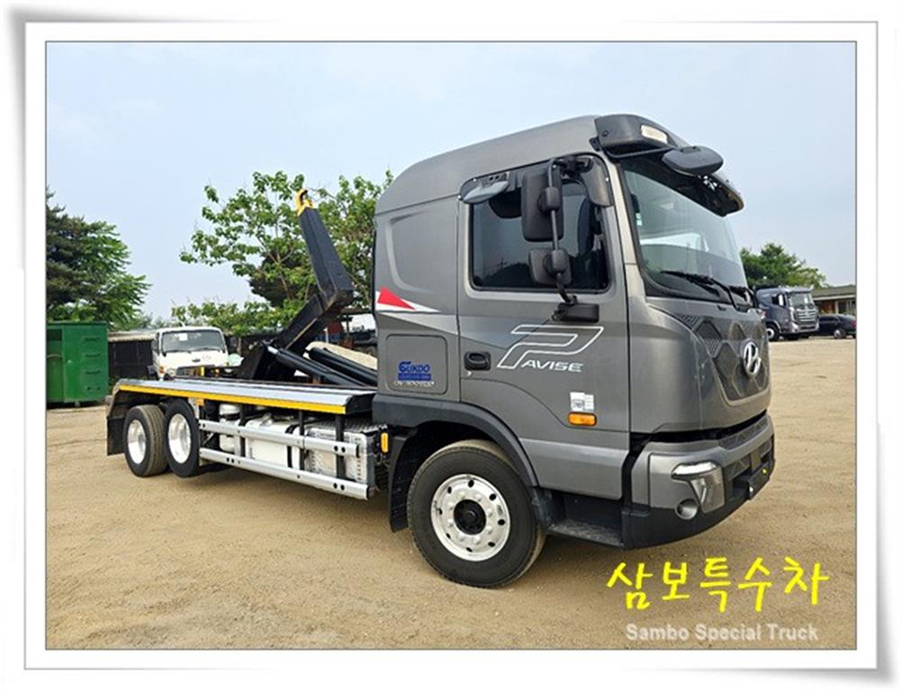 현대 파비스 6.5톤 암롤트럭 2022년식 중고 화물차 2022-06 주행 114,455km 상세 이미지 2