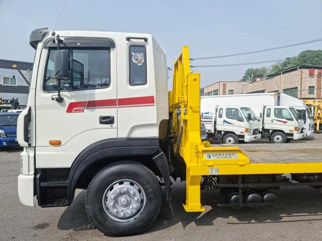 현대 메가트럭 와이드캡 4.5톤 셀프로더 2011년식 주행 270,226km 중고 화물차 상세 이미지 16